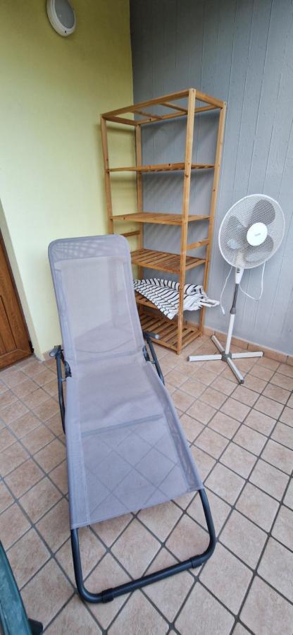 1-Zimmer Appartment In Aprilia Marittima Mit Gemeinschaftspool Exterior photo